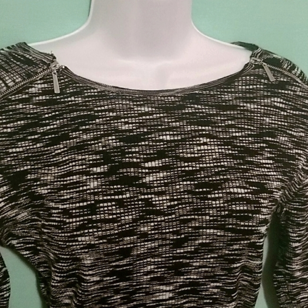 SOLD - Picture 2 of 5